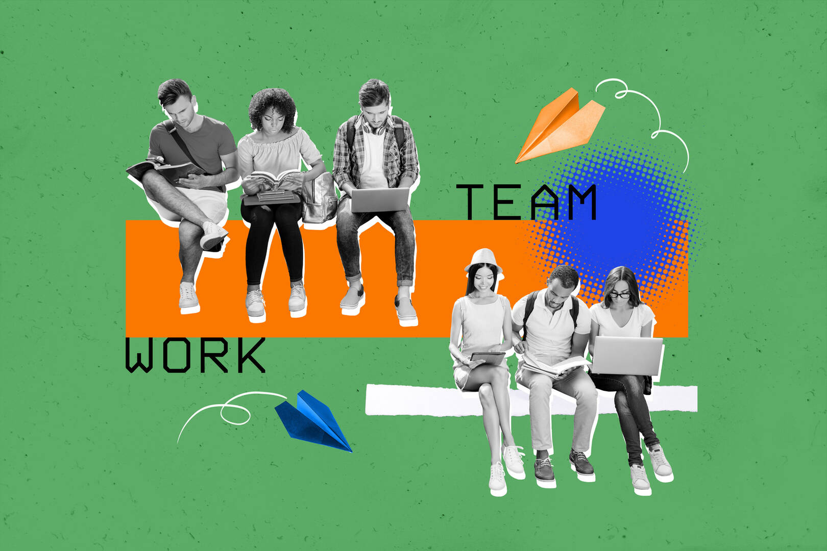 Étudiants collaborant avec des ordinateurs et livres