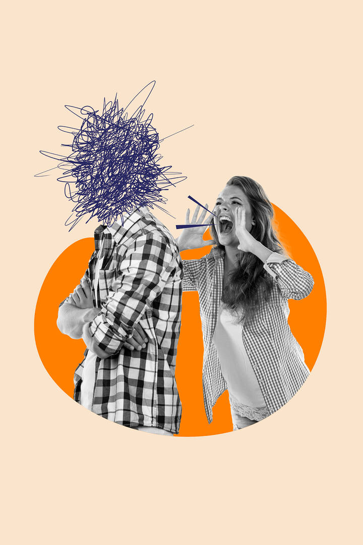 Femme criant sur homme tête brouillée